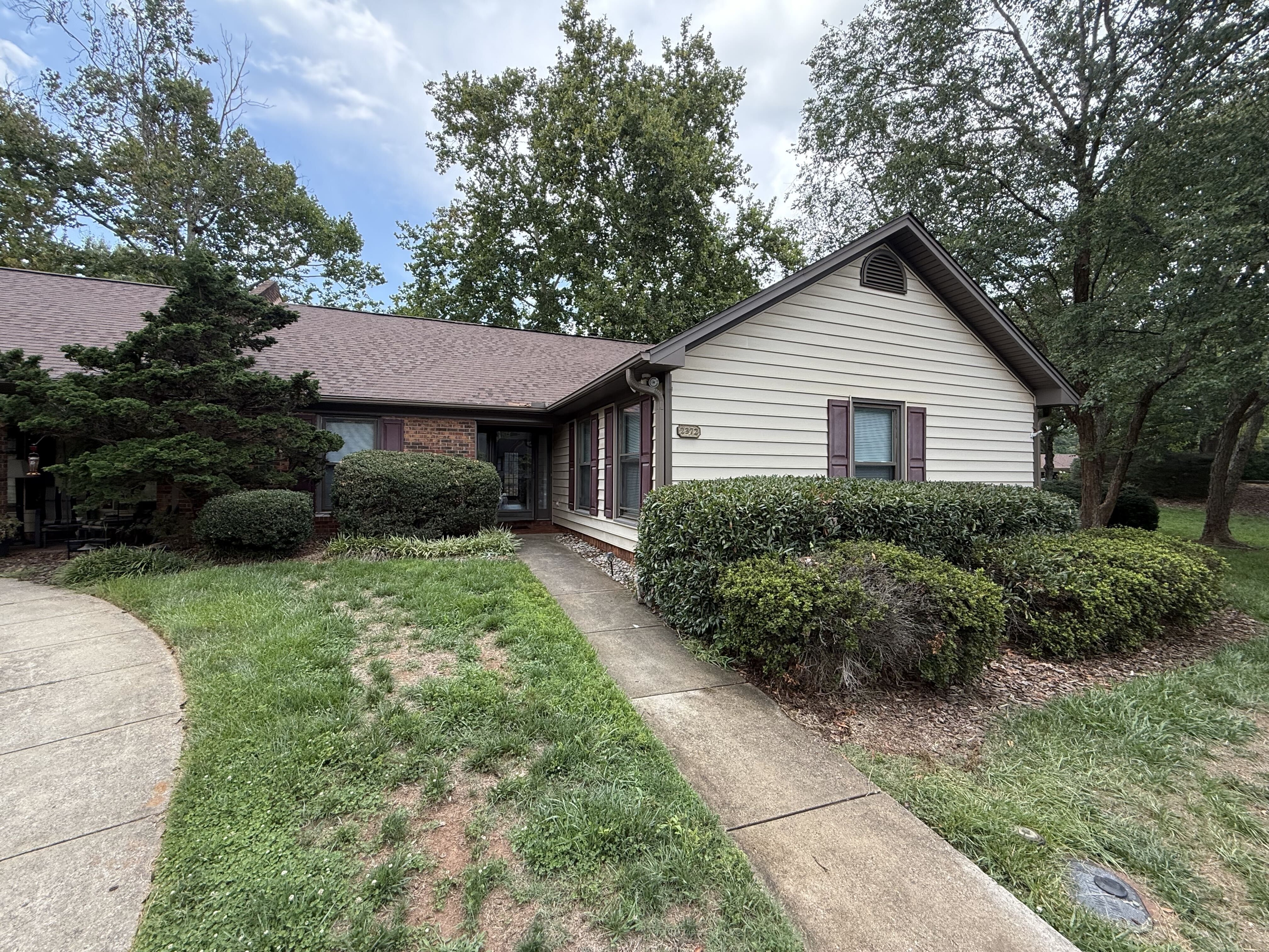 2372 Brandt Village - 1