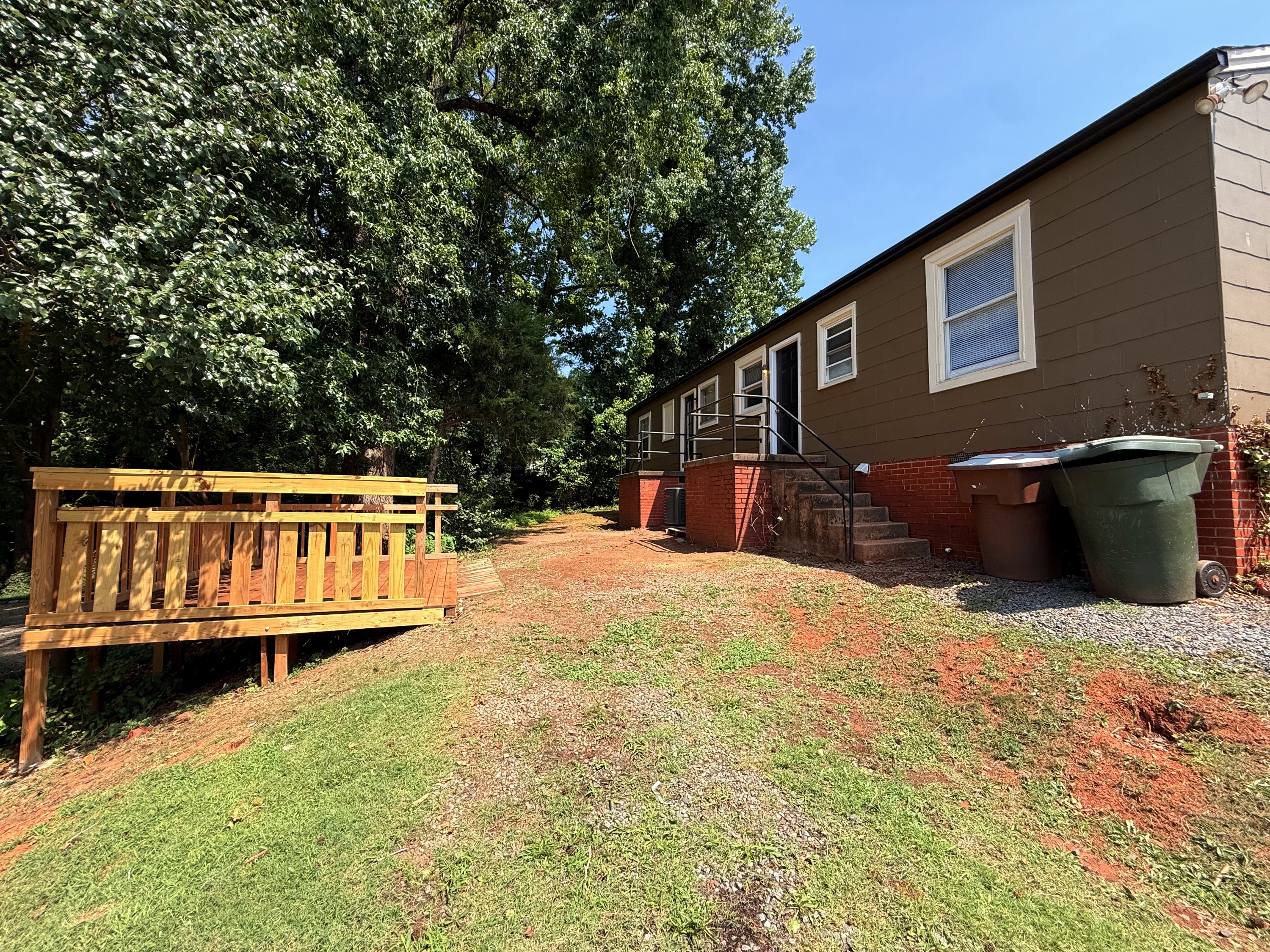 2900 Lawndale Drive